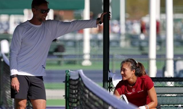 张奔斗：郑钦文赞赏有加的新任体能教练，什么来头？