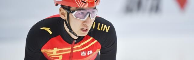 开云在线-短道复赛武大靖状态起伏 李靳宇男队新秀各有惊喜